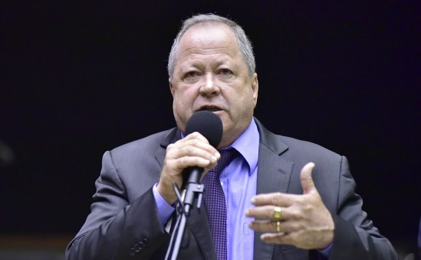 Deputado federal Chiquinho Brazão (União Brasil-RJ), apontado como um dos mandantes da morte da vereadora Marielle Franco, em 2017 — Foto: Zeca Ribeiro/Câmara dos Deputados