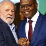 O presidente Luiz Inácio Lula da Silva e o ministro dos Direitos Humanos, Silvio Almeida