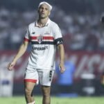 Calleri marcou o segundo gol do São Paulo sobre o Cobresal