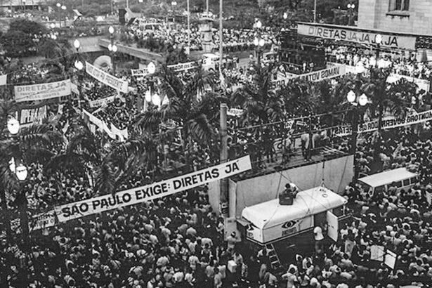 Comício das Diretas Já! no Anhangabaú em São Paulo completa 40 anos