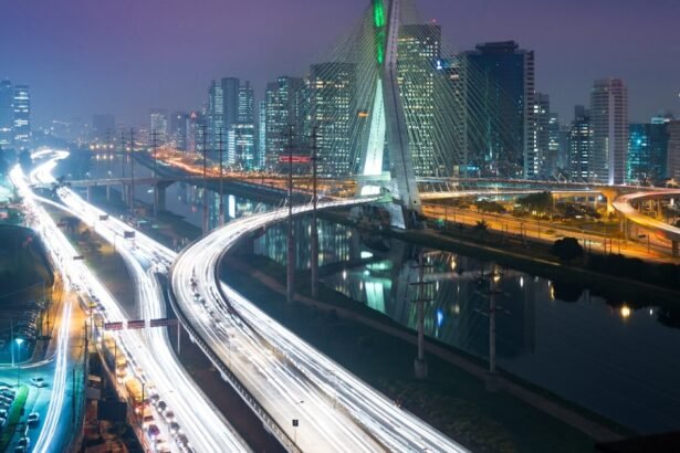 Exposição ao excesso de luz noturna pode ter relação com maior risco de Alzheimer, aponta pesquisa